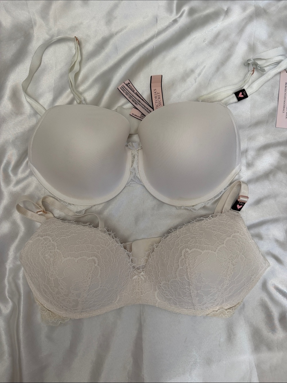Victoria's Secret Ivory & White Bra Set